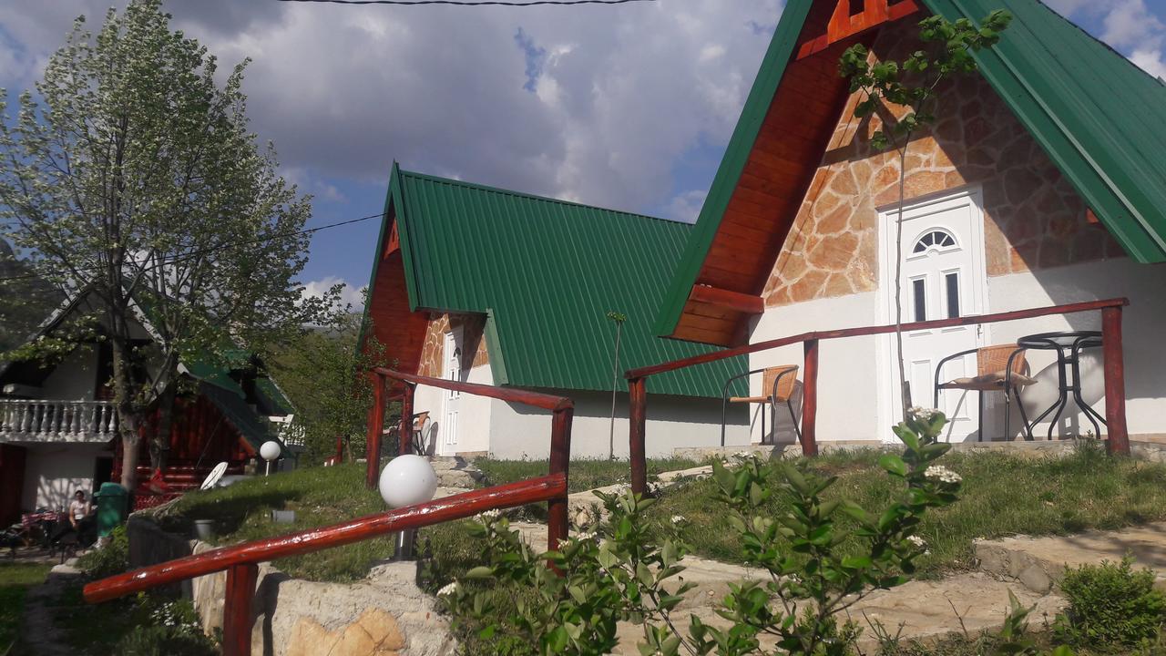 B&B Konak Плужине Экстерьер фото