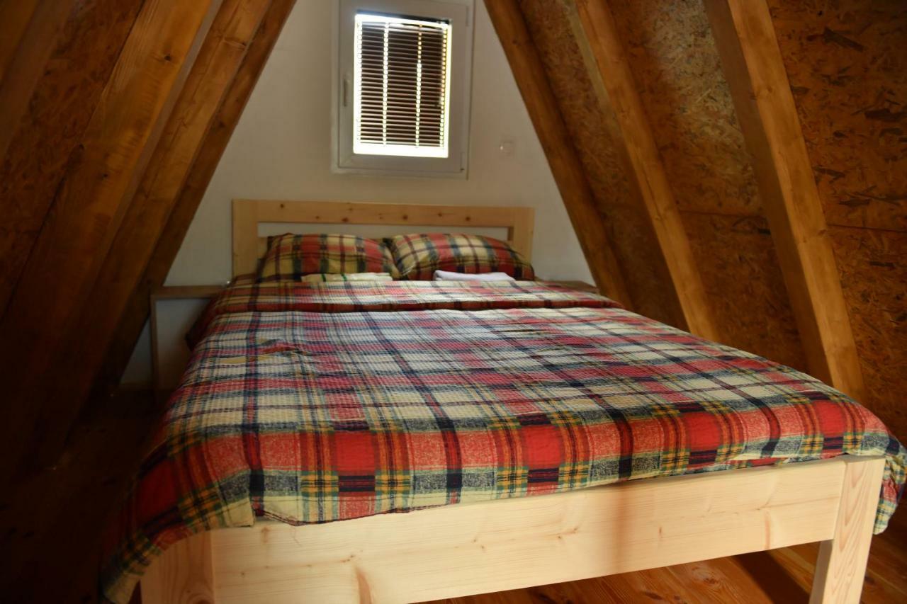 B&B Konak Плужине Экстерьер фото