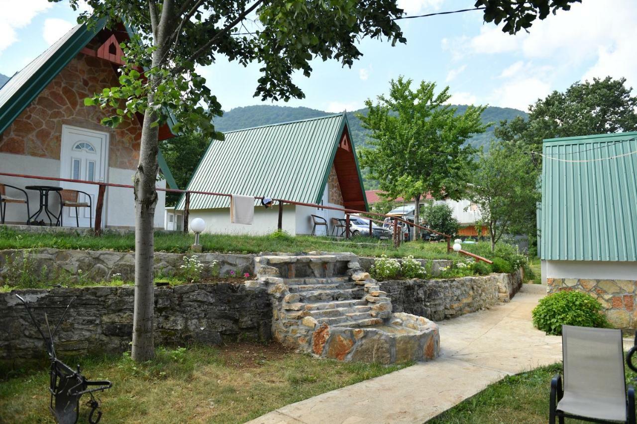 B&B Konak Плужине Экстерьер фото